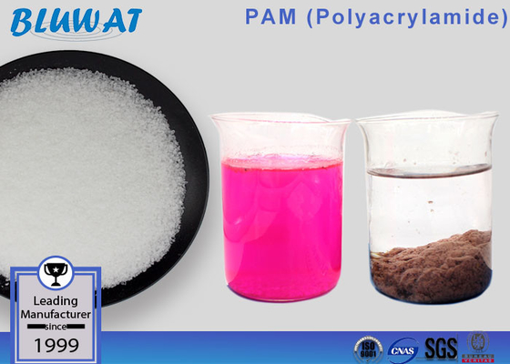Polvo catiónico de la poliacrilamida del alto peso de Molcular para el tratamiento de aguas crudo