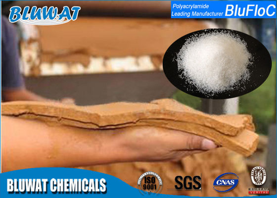 comprar Camine por el fango la densidad a granel 0,6 - 0,8 del agente de desecación/del polímero catiónico de la poliacrilamida fabricación en línea