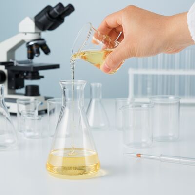 comprar DA202 Polímero Catiónico Coagulante PolyDADMAC PDADM de Baja Viscosidad Polímero Coagulante Catiónico PDADMAC PDMDAAC para Clarificación de Agua Potable y Tratamiento de Aguas Residuales Industriales fabricación en línea