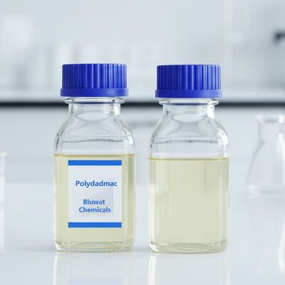 comprar Polímero catiónico PolyDADMAC DA504 de alta viscosidad de 50% para el tratamiento de aguas residuales de carga pesada y el engrosamiento de lodos fabricación en línea