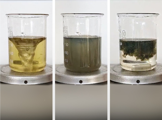 Prueba 55295-98-2 del tarro de Chemical Effluent Treatmet del agente de Decoloring del agua del 50%