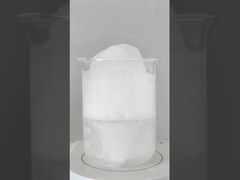 ¡Control instantáneo de espuma! ¡Mira el Desespumador BluWat en acción!